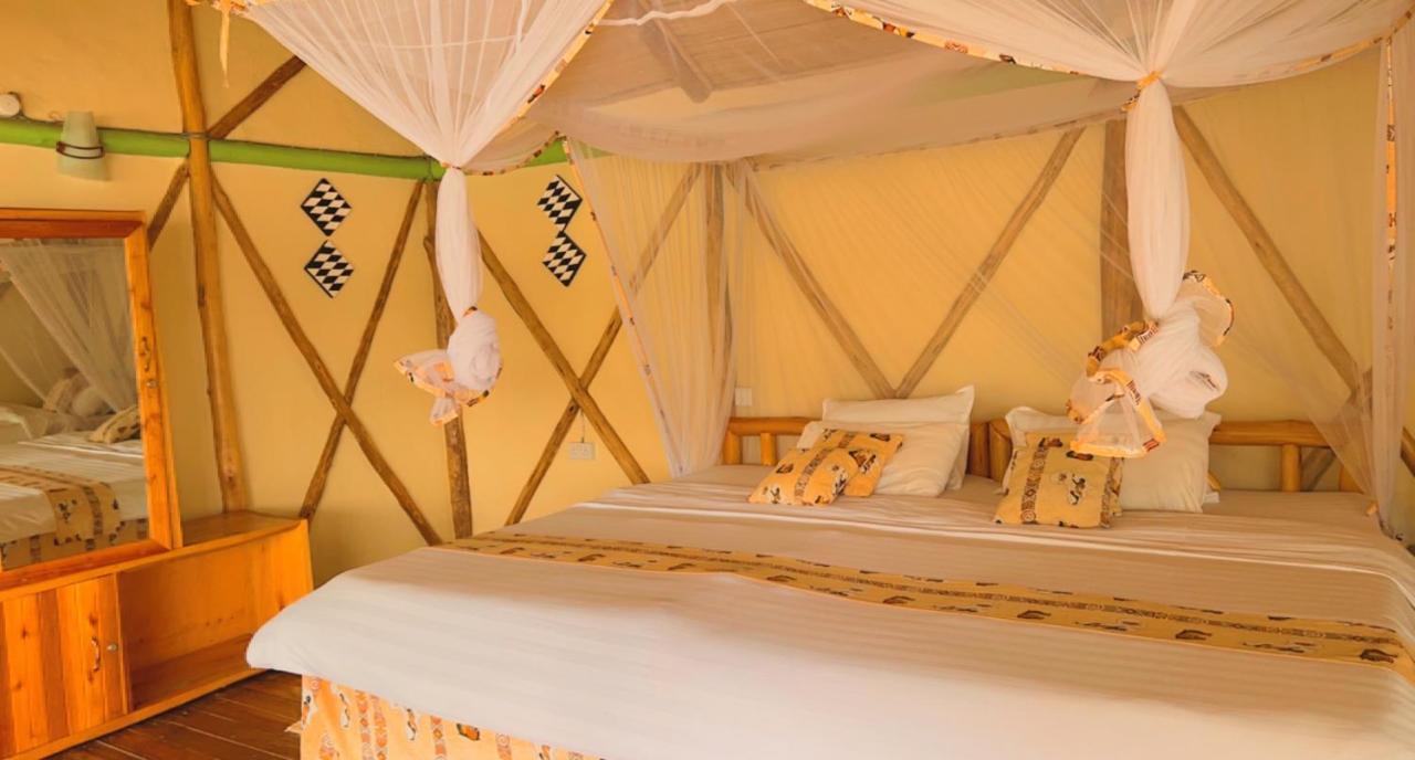 Lake Bunyonyi Rock Resort Kabale Exterior foto